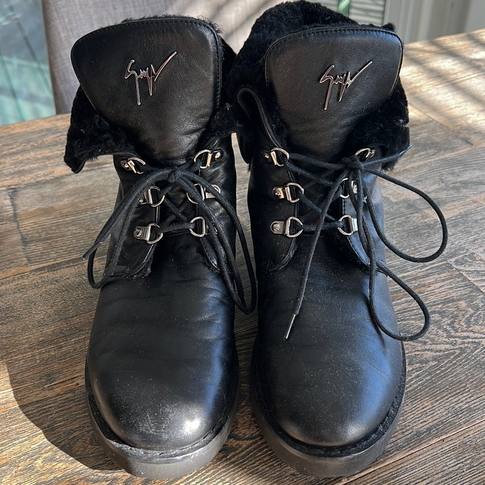 Giuseppe Zanotti Combat fur Booties Size 39
